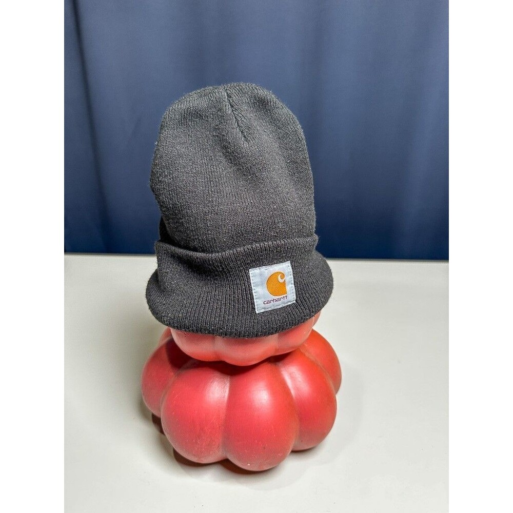 Carhartt A18 Knit Hat – The Black Beanie Everyone Owns (for a Reason)